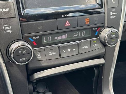 Certified 2017 Toyota Camry XSE FWD image 53