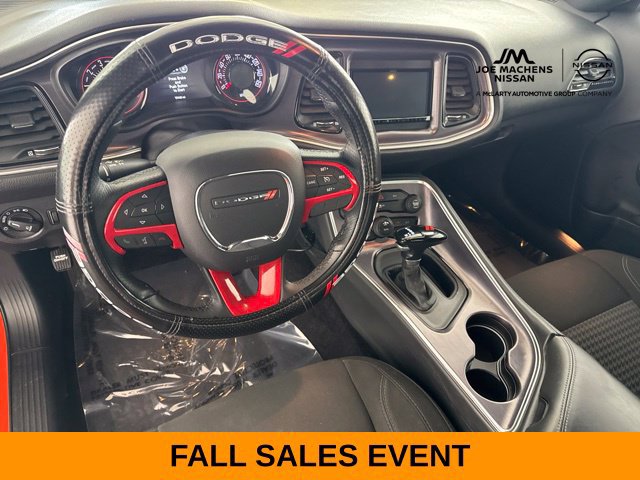 Used 2016 Dodge Challenger SXT w/ Blacktop Package RWD image 45