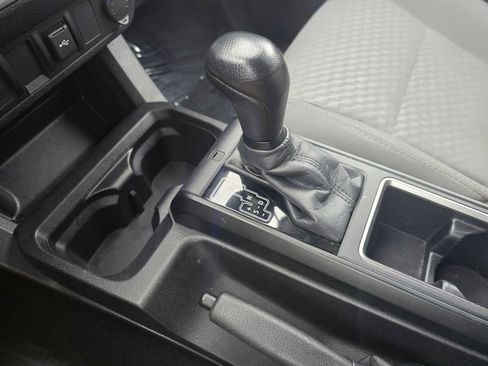 Used 2022 Toyota Tacoma SR image 29