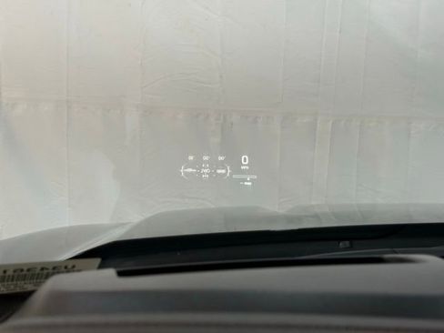 Used 2022 Chevrolet Silverado 1500 High Country w/ Technology Package image 29