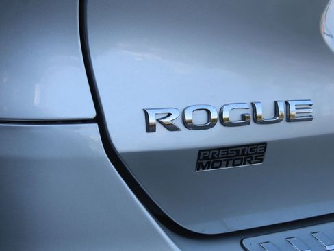 Used 2015 Nissan Rogue SV AWD/4WD image 36