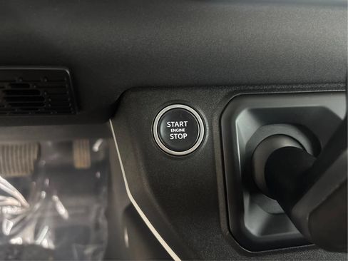 Used 2020 Land Rover Defender 110 AWD/4WD image 37