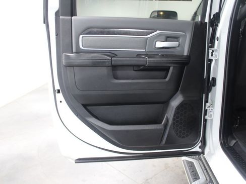 Used 2022 RAM 2500 Big Horn image 26