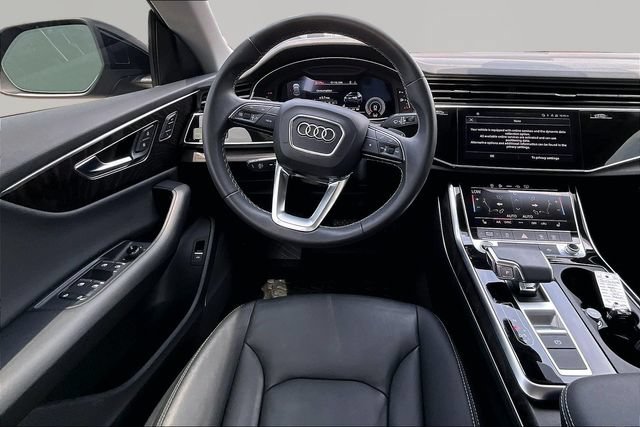 Used 2023 Audi Q8 Premium w/ Convenience Package AWD/4WD image 5