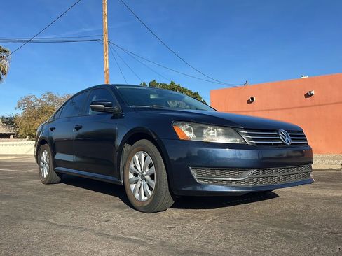 Used 2015 Volkswagen Passat 1.8T S image 10