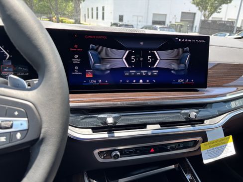 New 2026 BMW X5 xDrive40i AWD/4WD image 25