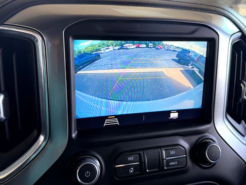 Used 2022 Chevrolet Silverado 1500 RST image 24