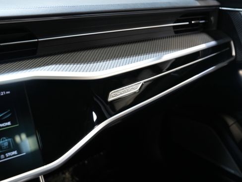 Used 2024 Audi RS 6 performance image 50