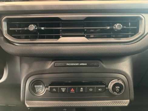 Used 2025 Ford Bronco Sport Big Bend image 17