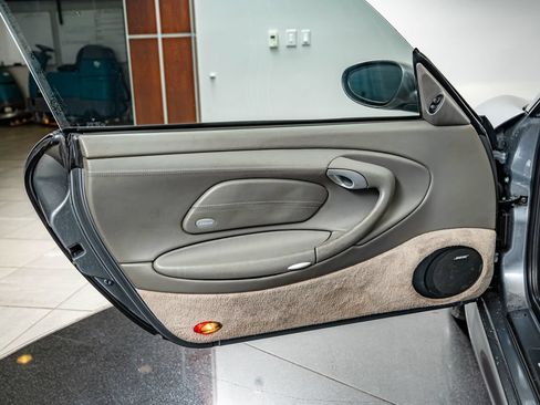 Used 2003 Porsche 911 Turbo AWD/4WD image 25