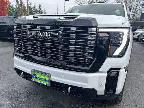 New 2025 GMC Sierra 2500 Denali Ultimate w/ Max Trailering Package image 31