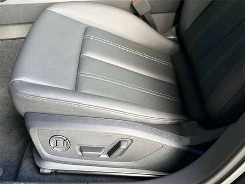 New 2026 Audi Q3 quattro 2.0T image 20