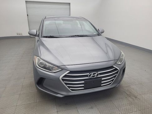 Used 2017 Hyundai Elantra SE FWD image 14
