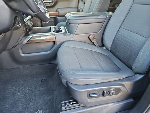 Used 2020 Chevrolet Silverado 1500 RST w/ All-Star Edition image 14