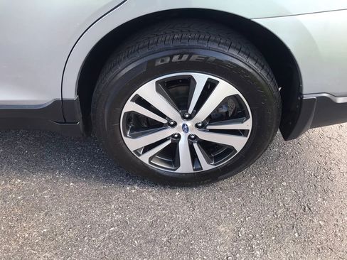 Used 2018 Subaru Outback 2.5i Limited AWD/4WD image 45