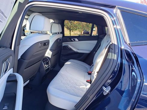 New 2026 BMW X6 M60i image 7