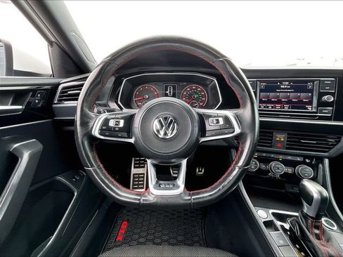 Used 2021 Volkswagen Jetta GLI image 17