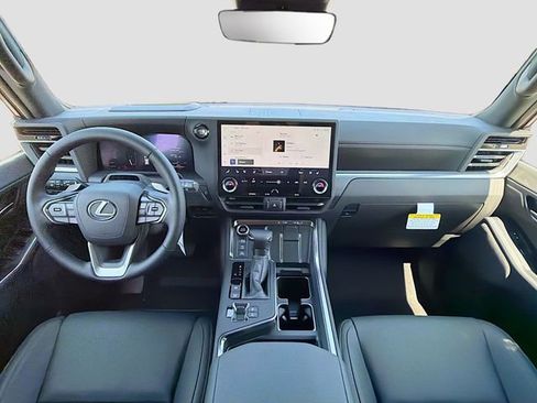 New 2026 Lexus GX 550 image 16