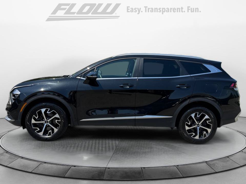 Used 2023 Kia Sportage EX AWD/4WD image 5