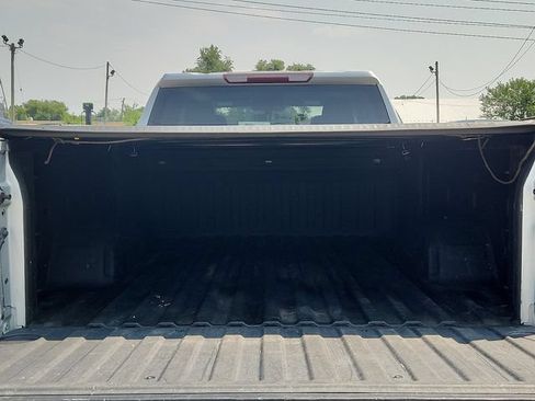 Used 2020 Chevrolet Silverado 1500 Custom w/ Custom Value Package AWD/4WD image 22
