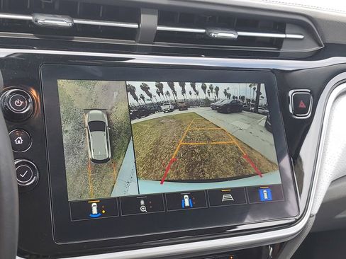 Used 2023 Chevrolet Bolt EUV Premier FWD image 24