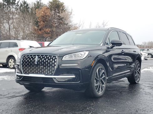 New 2026 Lincoln Corsair Grand Touring image 2