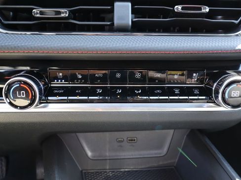 New 2026 Chevrolet Equinox RS w/ Convenience Package III image 22