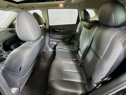 Certified 2020 Nissan Rogue SL w/ Premium Package image 27