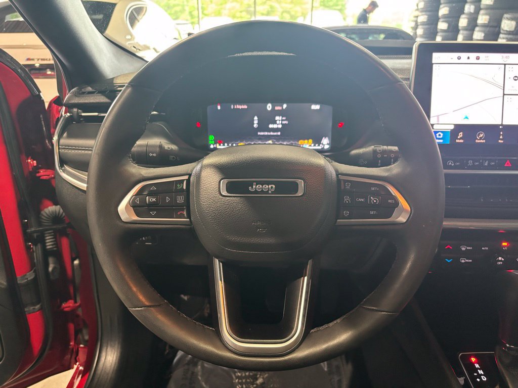 Used 2023 Jeep Compass High Altitude AWD/4WD image 12