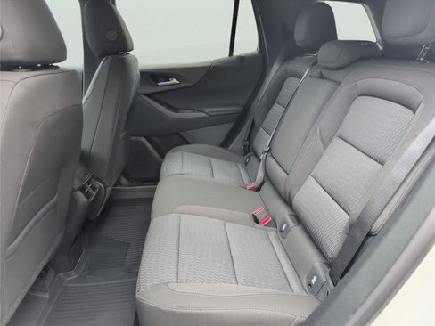 New 2026 Chevrolet Equinox LT w/ LPO, Floor Liner Package image 15