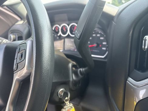 Certified 2022 Chevrolet Silverado 2500 Custom w/ Gooseneck/5TH Wheel Package AWD/4WD image 15