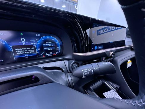 New 2026 Toyota Crown Limited image 19