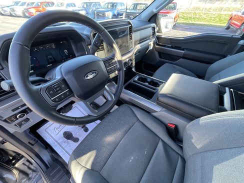 Used 2025 Ford F150 XLT w/ Equipment Group 301A Standard image 14
