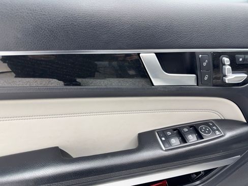 Used 2017 Mercedes-Benz E 400 Cabriolet w/ Premium 2 Package image 46