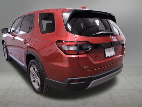 Certified 2025 Honda Pilot EX-L image 4