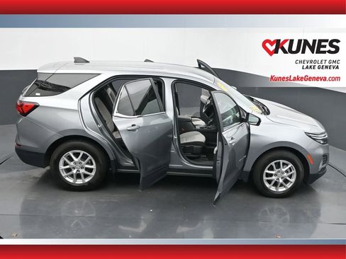 Used 2023 Chevrolet Equinox LT image 65
