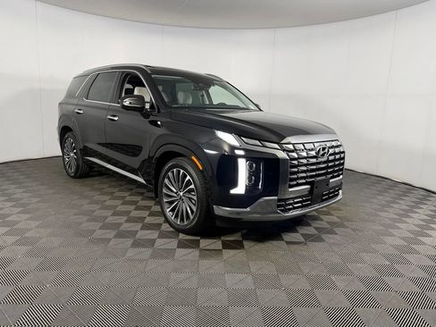 Used 2025 Hyundai Palisade Calligraphy AWD/4WD image 5