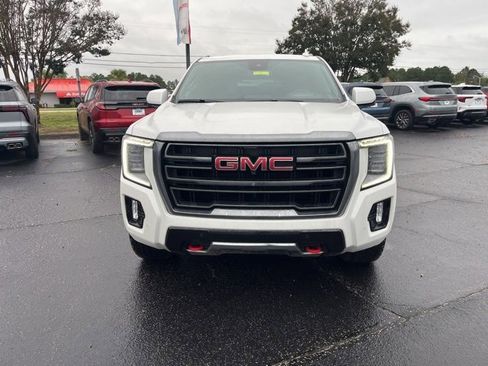 Used 2023 GMC Yukon AT4 w/ AT4 Premium Plus Package image 37