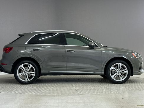 Used 2021 Audi Q3 2.0T Premium w/ Convenience Package AWD/4WD image 7