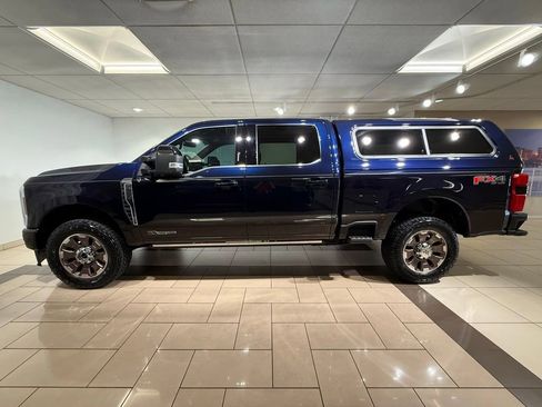 Used 2024 Ford F250 King Ranch w/ FX4 Off-Road Package AWD/4WD image 2