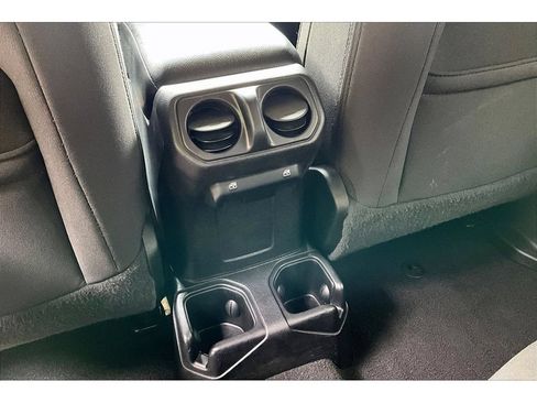 Used 2020 Jeep Wrangler Unlimited Sport S AWD/4WD image 32