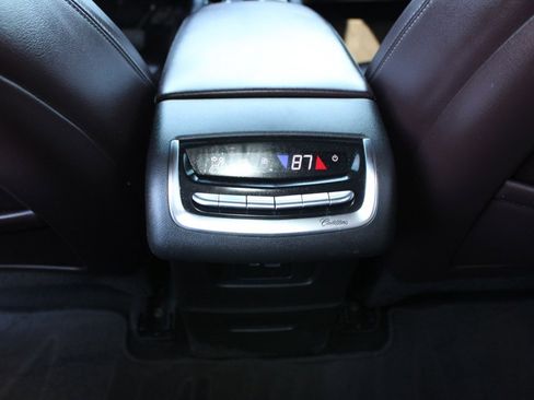 Used 2022 Cadillac XT6 Premium Luxury w/ Technology Package image 21