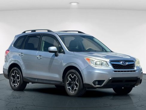 Used 2015 Subaru Forester 2.5i Limited w/ Popular Package #2 AWD/4WD image 5