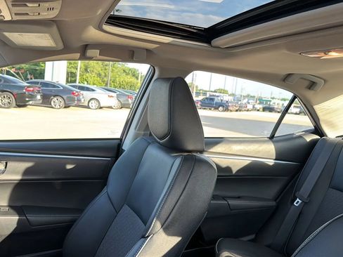 Used 2016 Toyota Corolla S FWD image 43