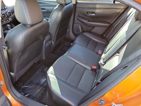 Used 2023 Nissan Sentra SR w/ SR Premium Package image 21