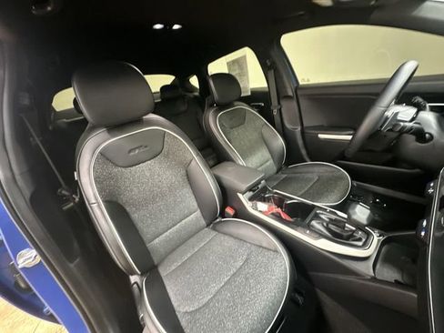 Certified 2025 Kia K4 GT-Line image 26