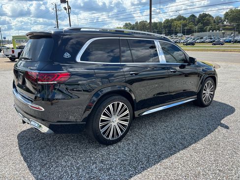 Used 2023 Mercedes-Benz Maybach GLS 600 4MATIC image 8