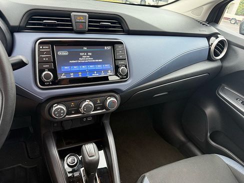 Used 2024 Nissan Versa SV FWD image 20