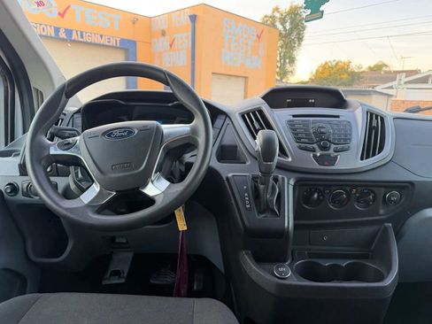 Used 2017 Ford Transit 350 XLT image 17