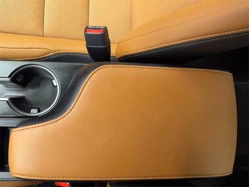 Used 2025 Lexus IS 350 F Sport image 31